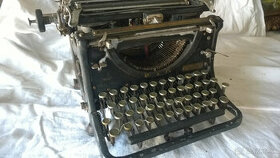 Starožitný písací stroj 1920-1930
