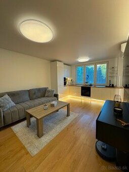 Prenájom: kompletne zariadený 3 izbový byt - 3KK - 60m2