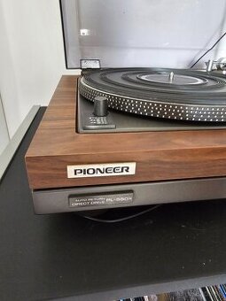 Predam gramo Pioneer PL550X
