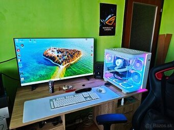 P: 4K Monitor /TV LG OLED EVO 42'' C31