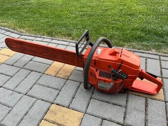 Predam motorovú pílu HUSQVARNA