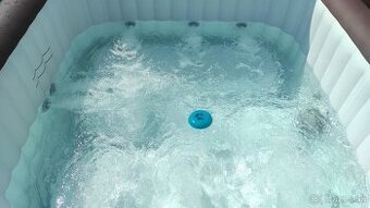 Nafukovacia hydromasážna vírivka Layzspa Maldives