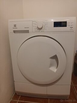Predám sušičku Electrolux