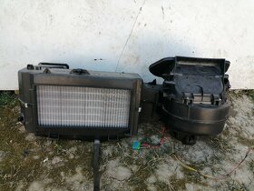 Peugeot 607-kurenie,plyn. pedal,šuflik.....