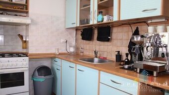 SPEKTRUM REALITY- Na Predaj 3-izbový byt, 62 m2, okres Priev