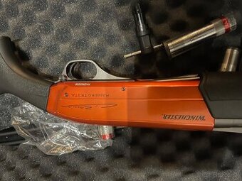 Brokovnica samonabijacia