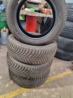 Goodyear 185/60 r15 zimne