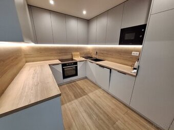 TERASA - Prenájom 3 izb byt, Lesnícka, 68 m2, 4/7p, výťah