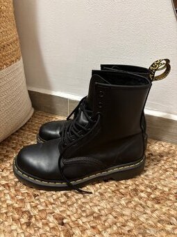 Predám Dr. Martens čižmy - 1