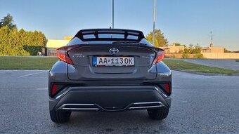Toyota C-HR 2,0 Hybrid Dynamic Force 184 k e-CVT STYLE - 1