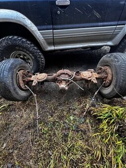 Pajero 2 zadna naprava - 1