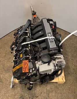 Kompletný motor 325i 330i
