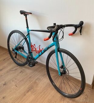 Cestný bicykel Cube Attain GTC SL 2021