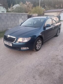 Rozpredám škoda Superb 2 combi 1,6 tdi