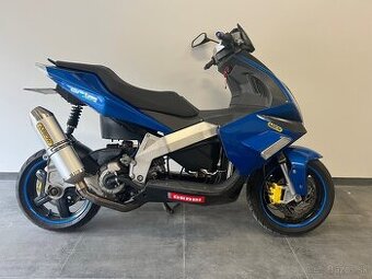 DERBI/PIAGGIO GP1 250