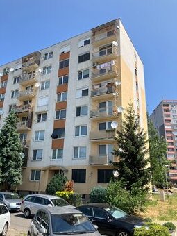 Predaj garsónka Levice centrum