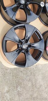 5x114,3 r18
