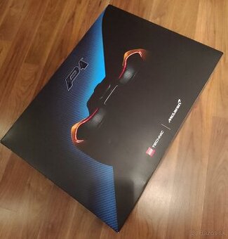 Box Lego 42172 McLaren P1
