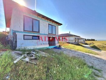 ADOMIS - predám 6-izbová NOVOSTAVBA 206m2,Ortáše 607m2,komor - 1