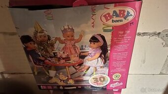 Baby born-hraci narodeninovy stolik