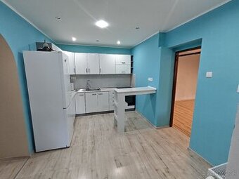 Na predaj rodinný dom Želiezovce, časť Mikula - 1