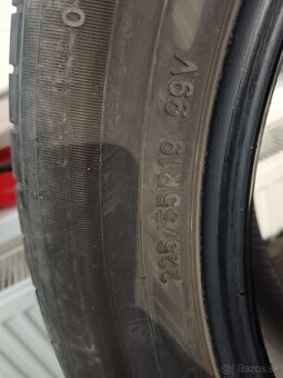 Predam letne oneu Toyo 225/55R19