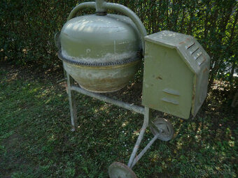 miešačka  stavebna220v