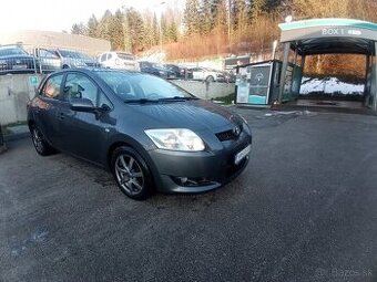 Auris 1.4 diesel automat