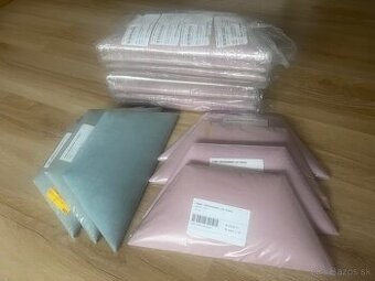 Čalúnené panely za posteľ