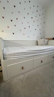 Rozkladacia posteľ  Hemnes