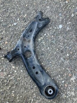 rameno predni napravy 5WA407152A skoda vw seat