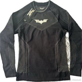 Youngla x batman compression