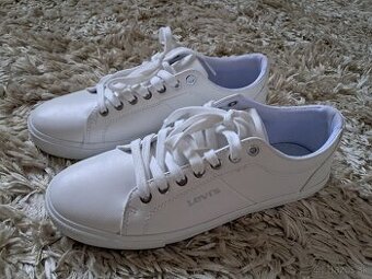 Dámske botasky Levi's - veľkosť 40