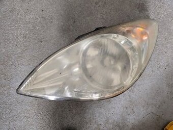 Predné svetlá Hyundai i20