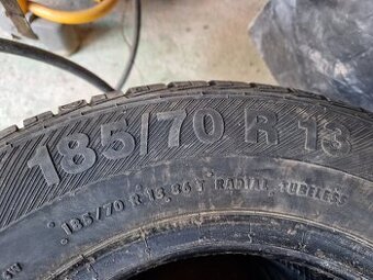 Pneu 185/70/13