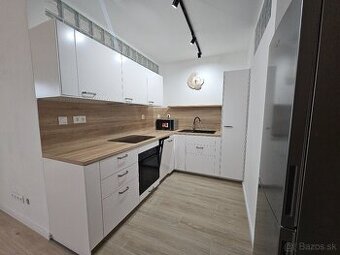 Prenájom 1,5-izbového bytu - 1