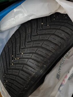 Celoročné pneumatiky