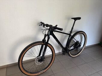 Predám carbonovy bicykel Scott scale 930
