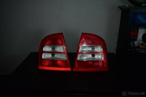 Škoda Octavia 1 - Zadné svetlá - 1