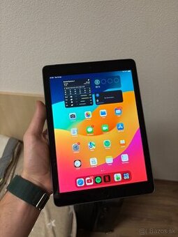 iPad 6th gen(6. generácia) 128GB Cellular