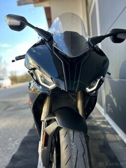 BMW S1000RR