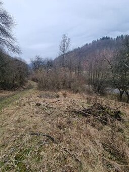 Rekreačný pozemok - Horná Maríková - 1578m2