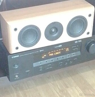 Predam Yamaha RX-V350 Dolby Digital DTS AV Receiver..