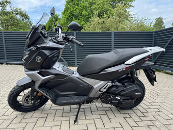 Voge SR1 125i ADV - 1