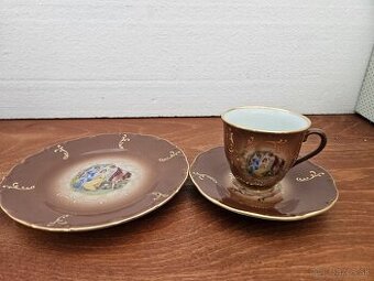 Karloveský porcelán