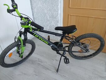 Predáme chlapčenský bicykel veľkosť 20