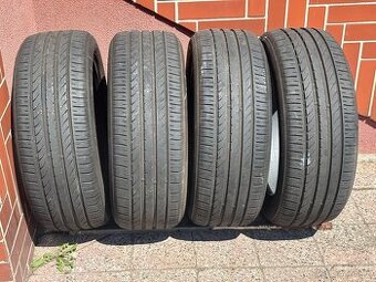 Pneumatiky Toyo 215/50 R18
