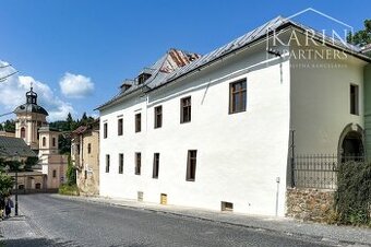 Byt s vlastným parkovacím miestom v centre Banskej Štiavnice