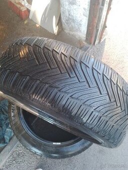 2x zimné pneumatiky Michelin 225/45 r17