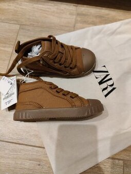Zara topanky krasne
